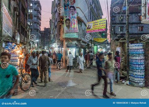 Dhaka Bangladesh November 21 2016 Night View Of A Traffic In