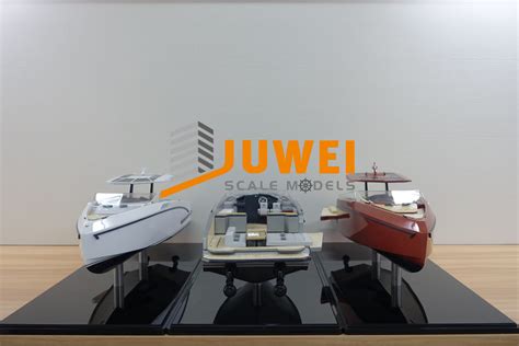 Custom Scale Yachts Model With Base And Cover For Show Jw