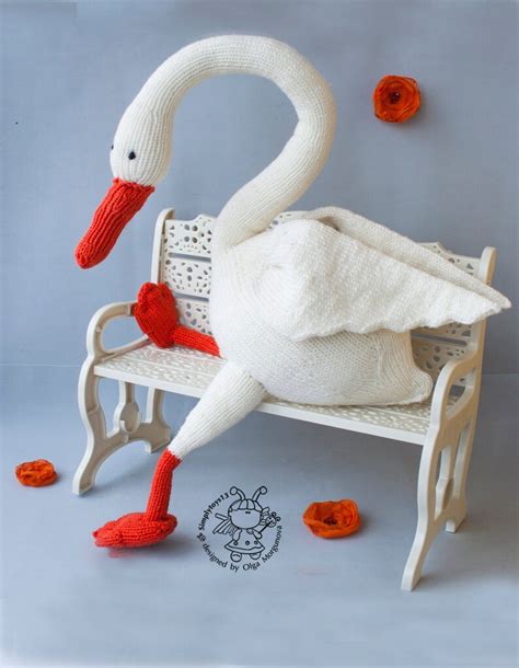 Big Swan Knitting Pattern Knitted Round Amigurumi Swan Etsy