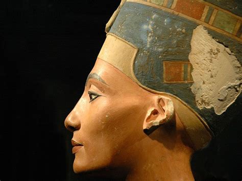 nefertiti la dea dell egitto arte egizia antica egitto e antico egitto