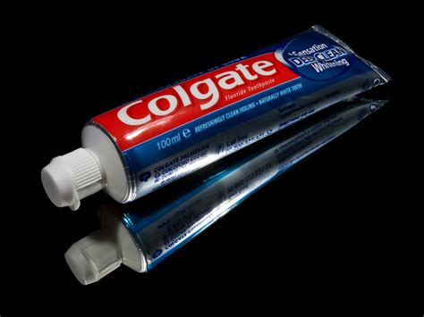 Toothpaste Tube Of Colgate Deep Clean Sensation Toothpaste Flickr