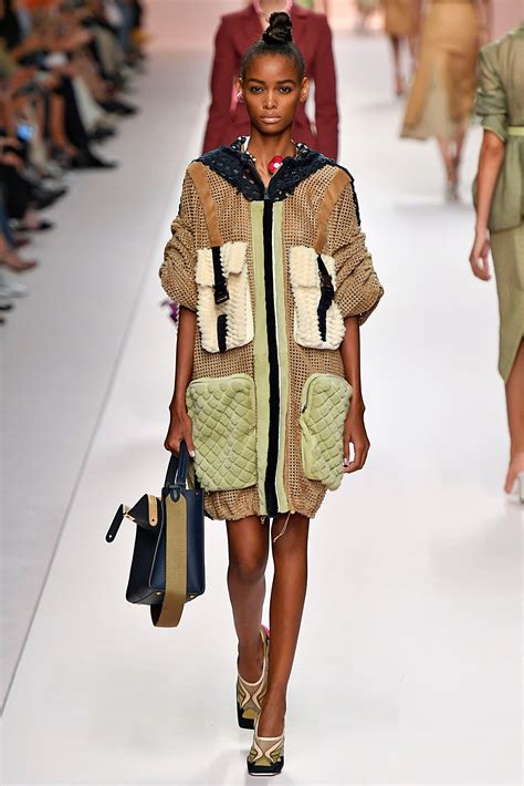 10 coolest fashion trends from spring/summer 2020 fashion weeks. Everybody Is Talking About The Fendi Show In Milan ...