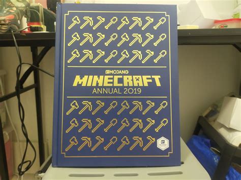 Minecraft Annual 2019 Very Rare Hobbies And Toys Books And Magazines