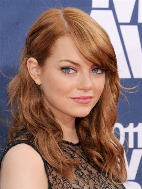 Her career has indeed experienced remarkable recognition as she was featured in forbes celebrity 100 in the year 2013 and 2017. Emma Stone Hair Color - Hair Colar And Cut Style
