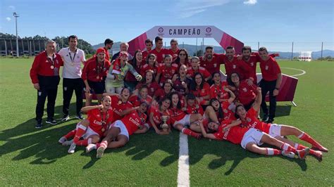 A sua equipa profissional foi fundada e formada em dezembro de 2017. Braga Benfica Crónica Juniores femininos Final Campeonato ...