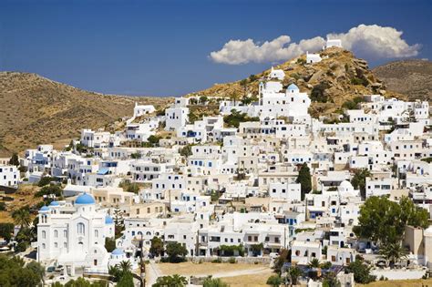Website planetofhotels.com empfiehlt, hotels in chora, ios zu buchen. IOS-Insel, Cycladen, Griechenland Stockfoto - Bild von ...