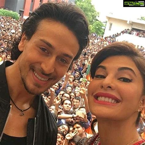 Tiger Shroff Instagram Thank You Ahmedabad For Overpowering Us With
