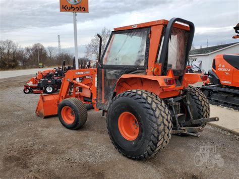 1994 KUBOTA M5400DT For Sale In Columbia City, Indiana | TractorHouse.com