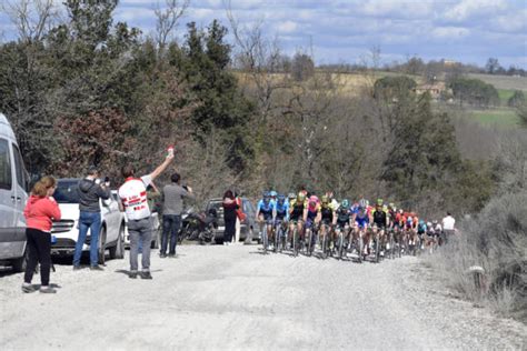 The name strade bianche (italian for white roads) stems from the historic white gravel roads in the crete senesi, which are a defining feature of the race.one third of the total race distance is raced on dirt. Strade Bianche 2020: nuova data, programma, orari, tv ...