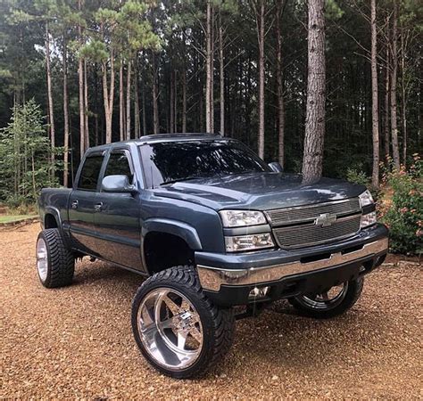 Cat Eye Chevy Lifted Janette Grove