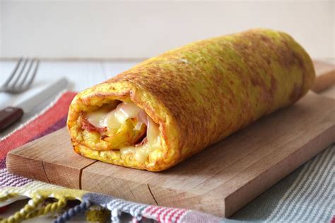 Il rotolo di spinaci è una ricetta gustosa e originale preparata con un impasto di farina e patate, che può esser servita sia come antipasto che ricetta per preparare gli gnocchetti di spinaci, una variante dei classici gnocchi di zucca o di patate che sono facili da preparare e perfetti per far mangiare gli. Rotolo di patate | Ricetta | Ricette, Idee alimentari e Cibo