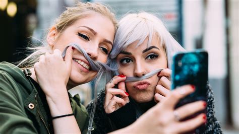 9 Things You Probably Never Knew About Millennials Friends Day Best