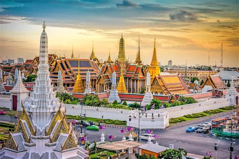 The Grand Palace In Bangkok Must See Bangkok Attraction Go Guides