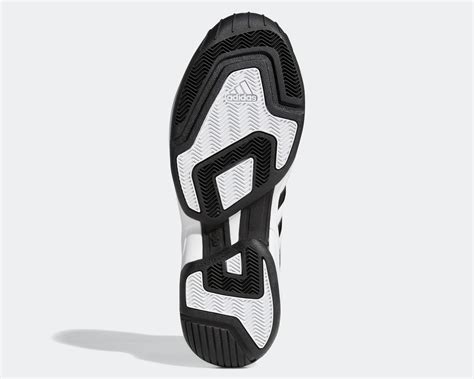 Adidas Pro Model 2g Uses Bounce Technology 6