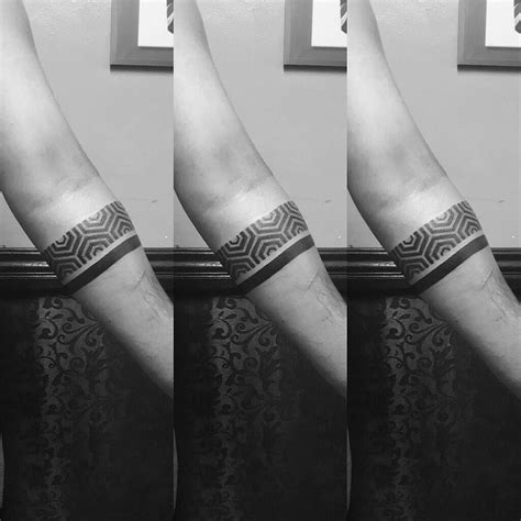 tribal-arm-band-tattoo-artist-ney-ney-fernandez-ludovice-band-tattoo,-arm-band-tattoo,-tattoo