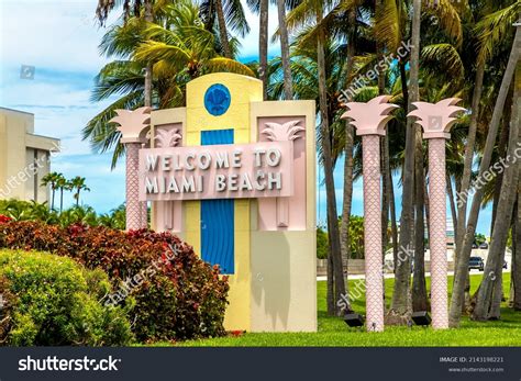 Welcome Miami Beach Road Sign Sunny Stock Photo 2143198221 Shutterstock