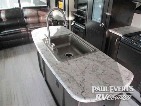 Now $152 (was $̶2̶6̶5̶) on tripadvisor: 2016 New Grand Design Imagine 2950RL Travel Trailer in ...