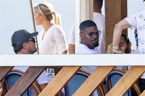 A Brief Update On Jamie Foxx And Leonardo DiCaprio S Love Lives As They Are Seen On Holiday