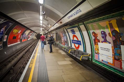 London Tube The Oldest Subway In The World Explore The World With