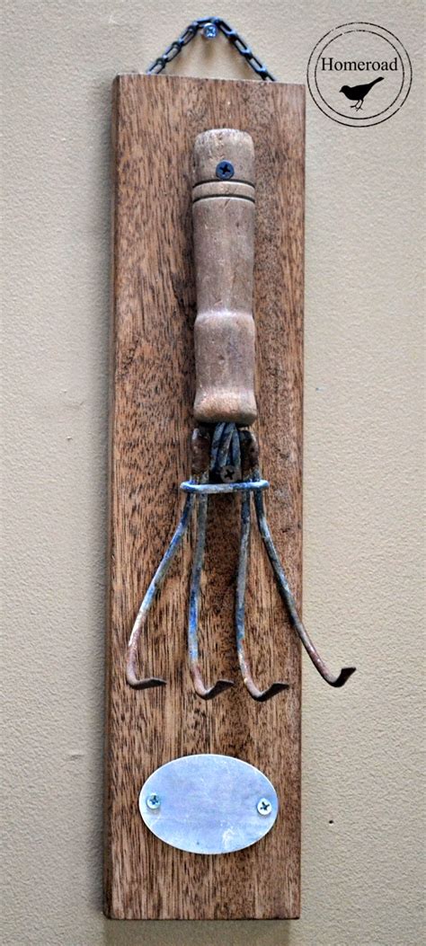 Be from the second one, and use your imagination to create a perfect home decor. How to Make Hooks From Vintage Rakes