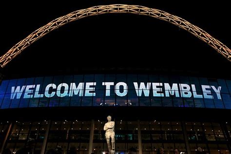 Näytä lisää sivusta wembley stadium connected by ee facebookissa. Wembley Stadium Chauffeur Service | Chauffeurs for Wembley ...