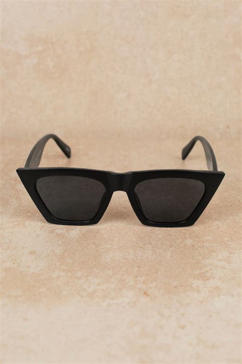 Angie Framed Sunglasses In Black 16 Tobi Us