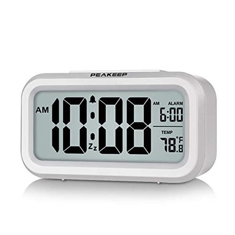 Top 10 Best Small Battery Operated Clocks 2023 Reviews