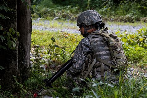Dvids Images Ny Army National Guard Soldiers Conduct Tactical