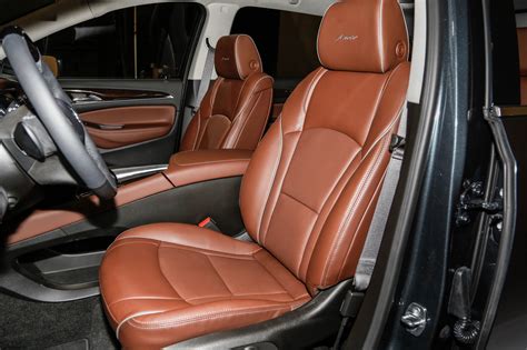 2018 Buick Enclave Avenir Front Interior Seats Motor Trend En Español
