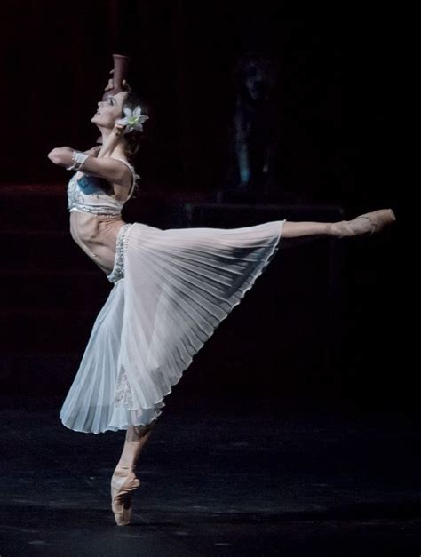 Polina Semionova In La Bayadere Photo By Jack Devant Amazing Dance