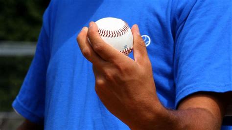 9 Baseball Pitching Grips Howcast