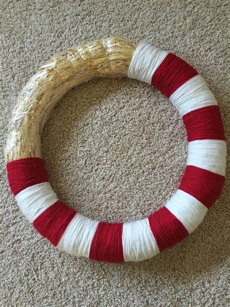 Diy Patriotic Yarn Wreath Yarn Wreath Wreath Crafts Diy Wreath