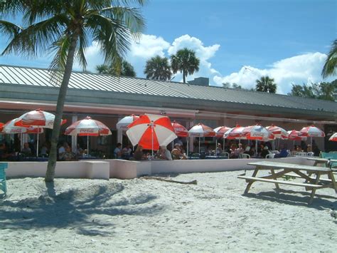 The Anna Maria Island Beach Cafe - Island Real Estate Blog | Anna maria island, Island vacation ...