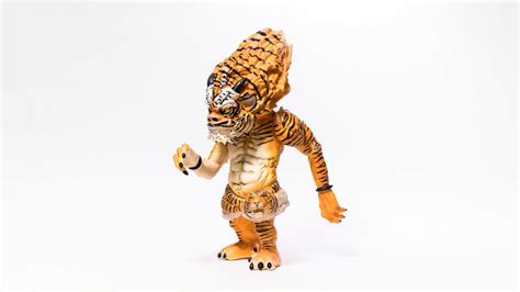 Tiger Oni Warrior By William Tsang X Steven Choi X Unbox Industries