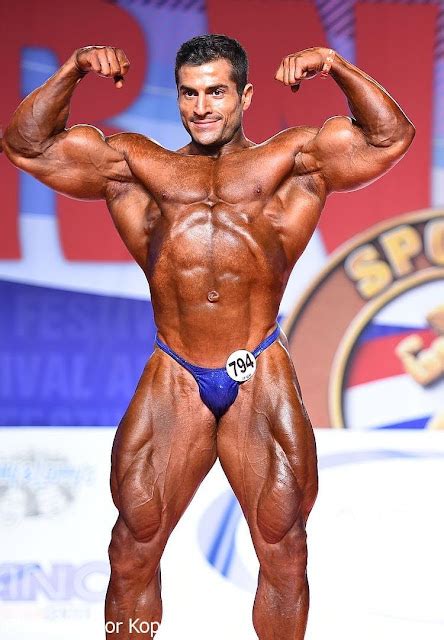 Muscle Lover Argentinian Bodybuilder Franco Dominguez