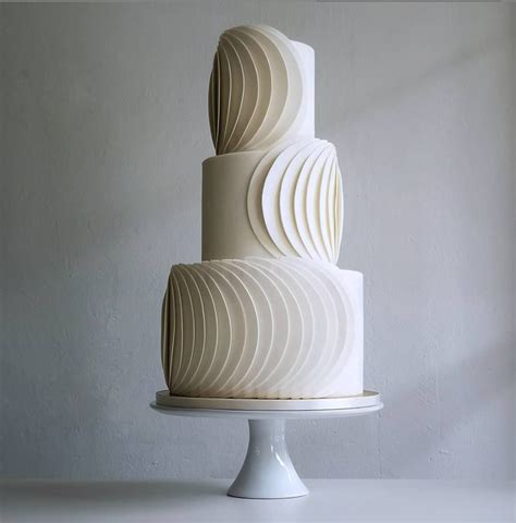 Mid Century Modern Wedding Inspiration Wedding Cake Centerpieces