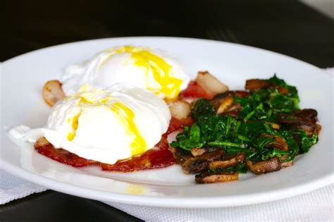 The Easiest Minute Foolproof Poached Eggs Poached Eggs Foolproof