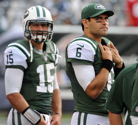 Jet, jets, or the jet(s) may refer to: For Jets, Two Quarterbacks but No Easy Answers - The New ...