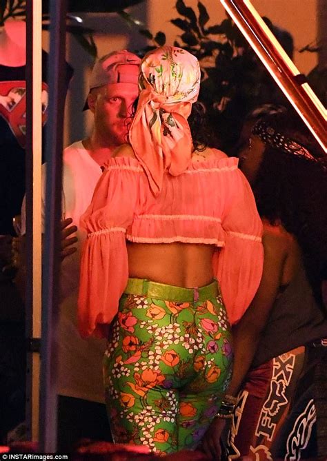 Rihanna Shows Off Her Nipple Piercing In Miami Daily Mail Online