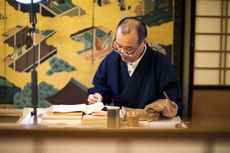 The Japanese Gold Leaf Tradition Is Alive In Kanazawa