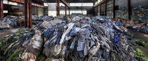 A Beginners Guide To The Textile Waste Crisis