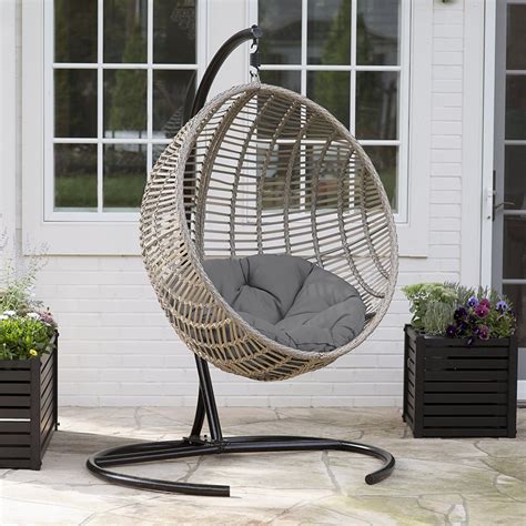 Best Hanging Chairs 14 Of The Coolest Hanging Chair Designs Dopehome