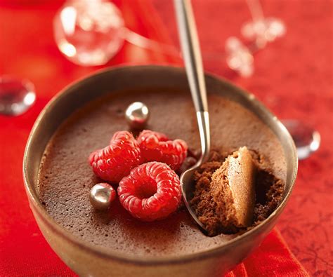 Recette de Cyril Lignac Mousse chocolat framboises