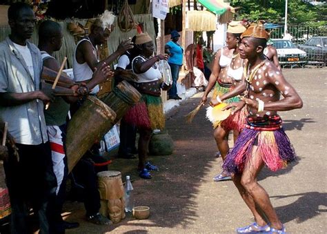 Cameroun La Danse Bafia Par Les Chemins Du Cameroun Par Les