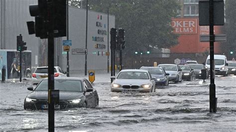 London Floods London Submerged After Stormy Rain Submerged Roads And