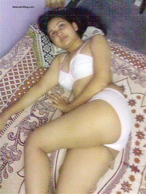 Nude Indian Aunty Photos Naked Nangi Chudai Pics Nude Bhabhi