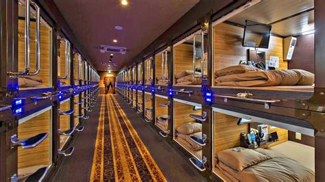 A price for a night in the capsule started at 5,500 yen ($50), but the rate increases as the hotel fills up. Tokyo Capsule Hotel - CAPSULE HOTEL ANSHIN OYADO SHINJUKU ...