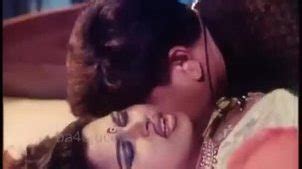 Bed Hot Scenes B Grade Movie Hots Song Gorom Masala Indian Xxx