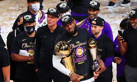 Welcome to the #lakeshow | 17x champions. ¡Los Angeles Lakers es campeón de la NBA después de una ...