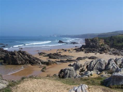 Zona residencial muy valorada debido a su entorno natural y su singularidad paisajistica, rodeada de zonas verdes y preciosas vistas al mar y a los a 1 km del parque natural de las dunas de liencres. Dunas de Liencres - 2020 All You Need to Know BEFORE You Go (with Photos) - TripAdvisor